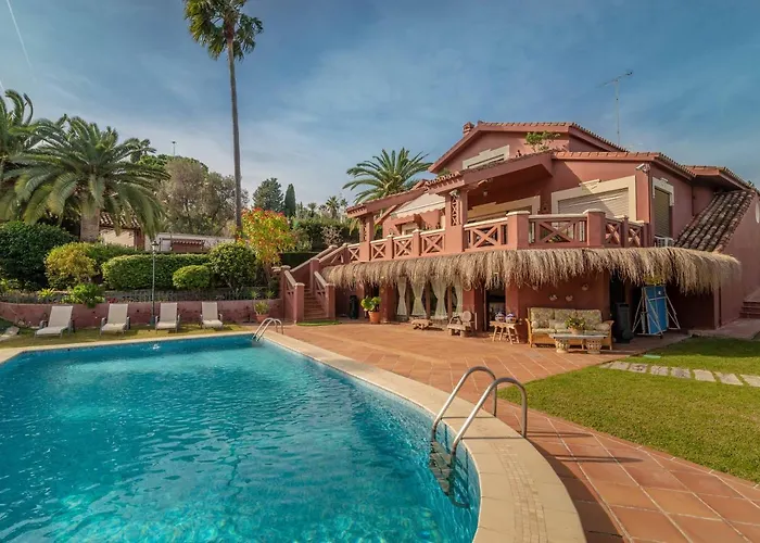 Villa Olivar - 5 Bdr Dream Pool/Jacuzzi/Golf/Bbq