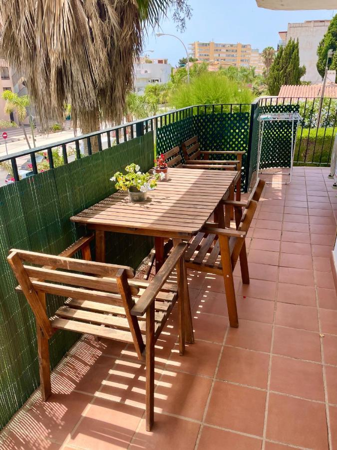 Carihuela A 300 Metros Playa Appartement *