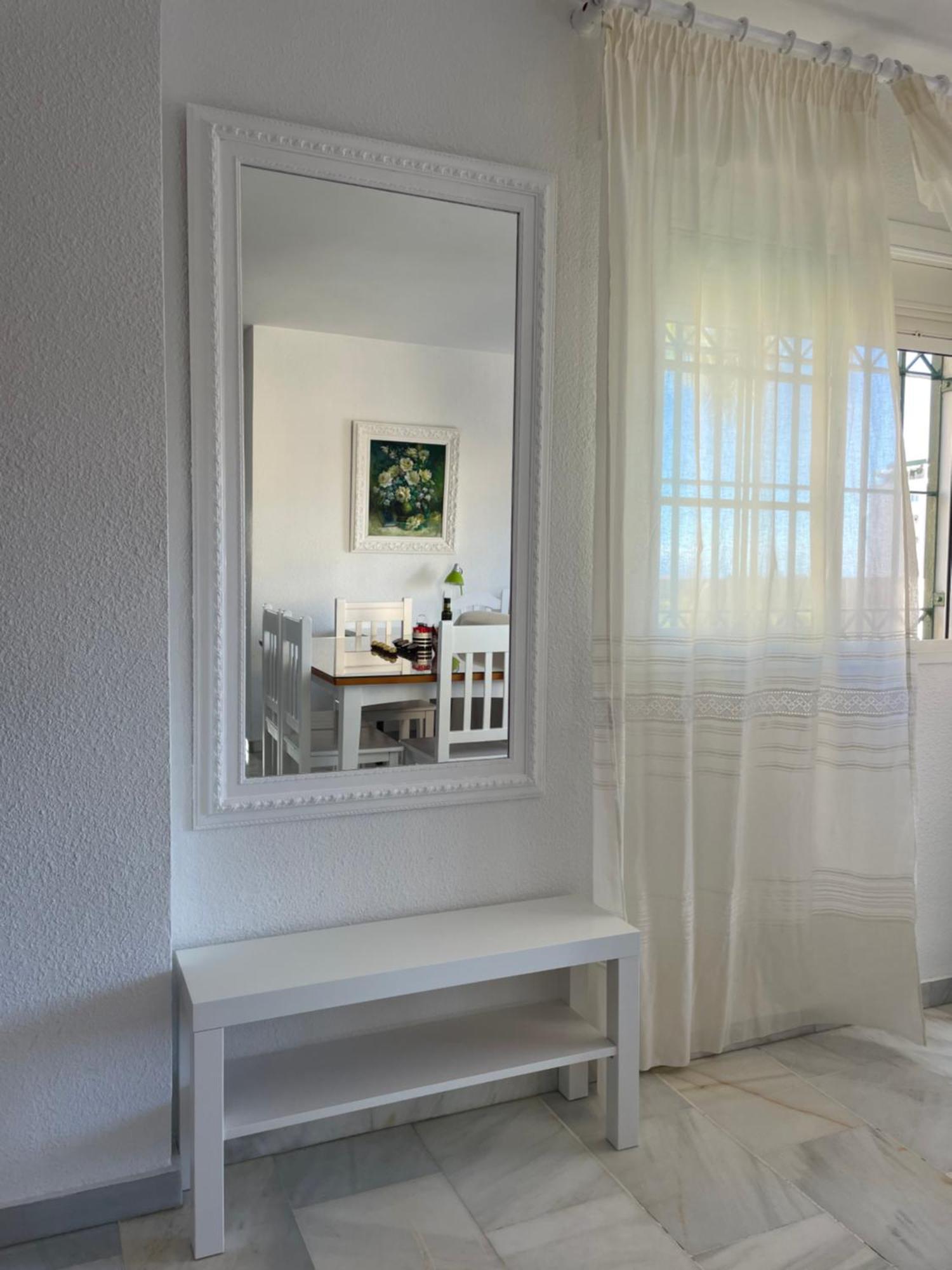 Carihuela A 300 Metros Playa Appartement *