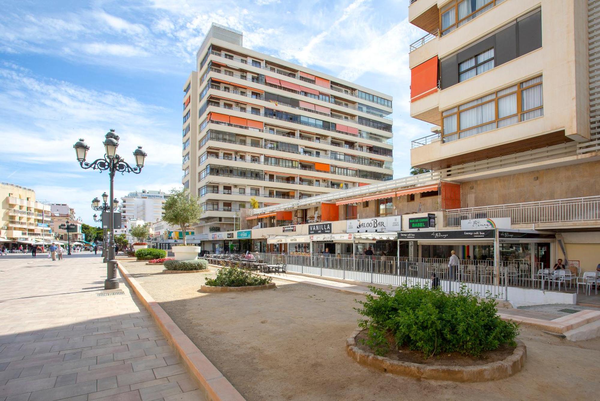 Appartement Precioso Con Terraza En La Nogalera By Rent Me Torremolinos