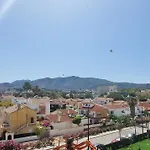Excellent Location- Beach, Pool, Telework, 2 Bikes, Parking & Wifi Gratis At \