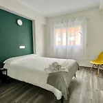Click & Room