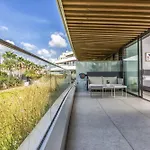 Vivi Homes - Galatea Pool, Gym, Sauna & Beach