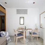 Centrally Located South Facing Apartment With Pool
