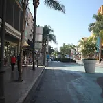 Pasaje De Gil Vicente Torremolinos