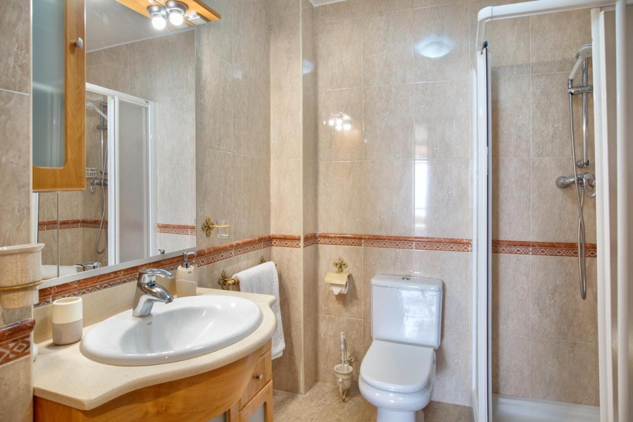 Aloha Amazing Sea Views At Carihuela Appartement Torremolinos