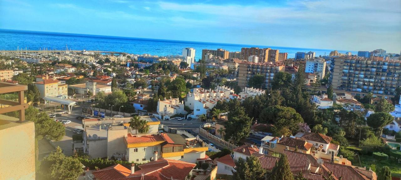 Apartamento Con Vistas Al Mar En Puerto Marina