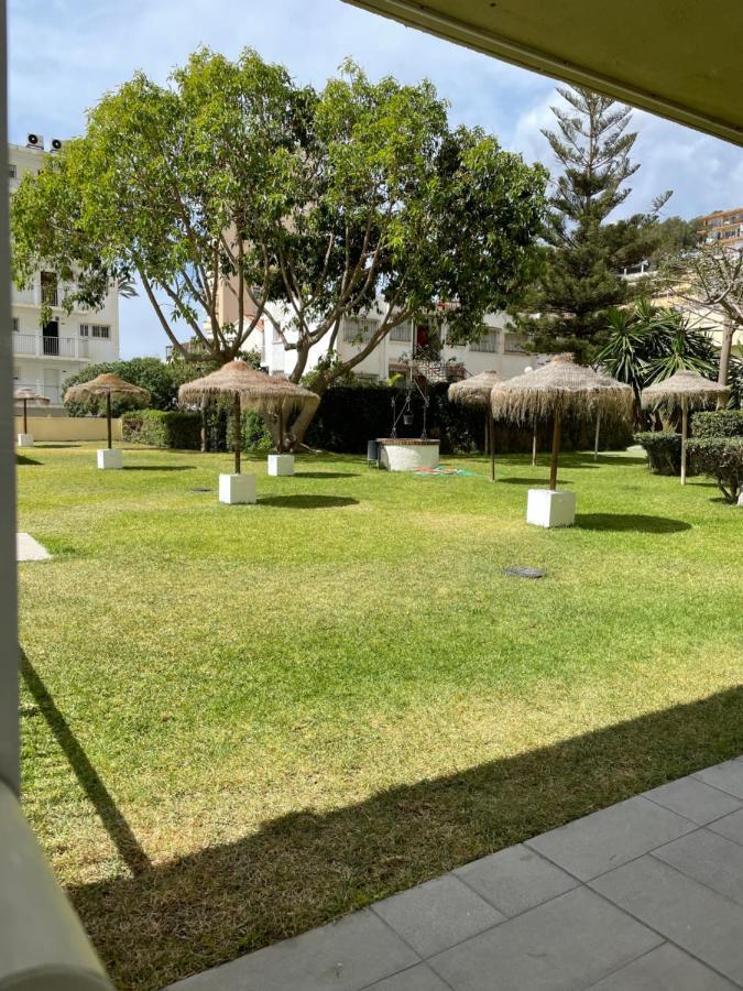 Appartement Totalmente Reformado Con Piscina Y Jardines Al Lado De La Playa De La Carihuela