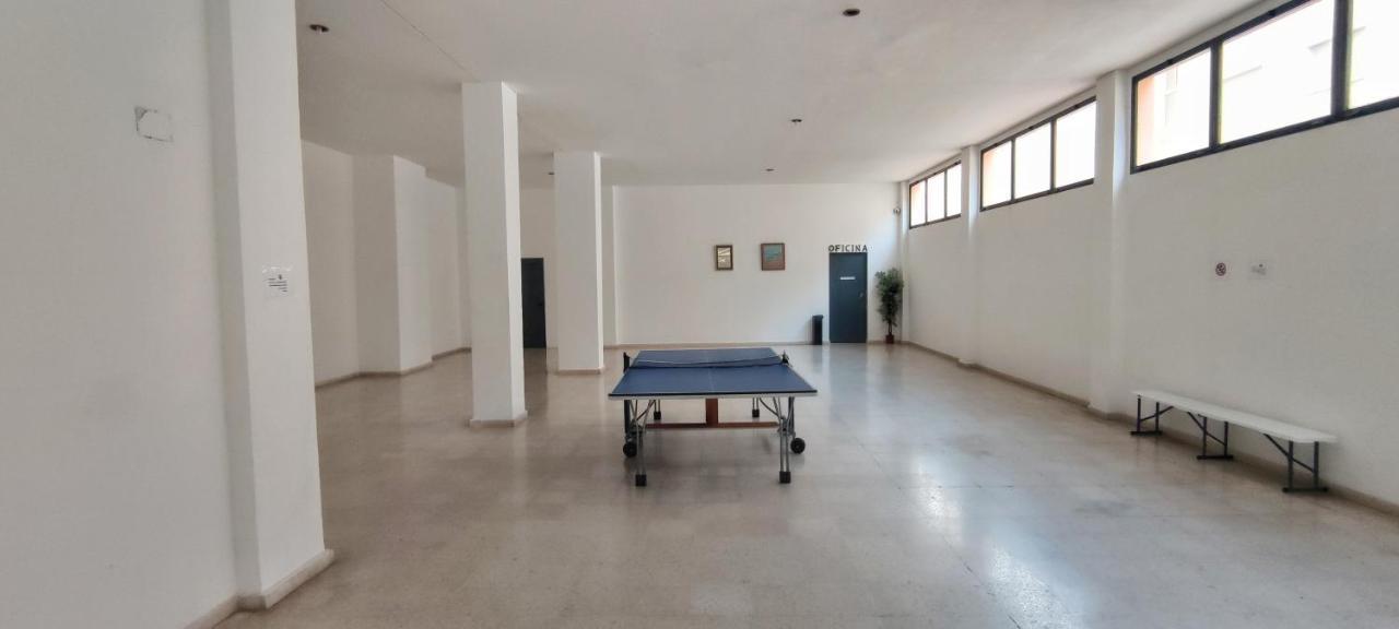 Apartamento Con Vistas Al Mar En Puerto Marina Appartement *
