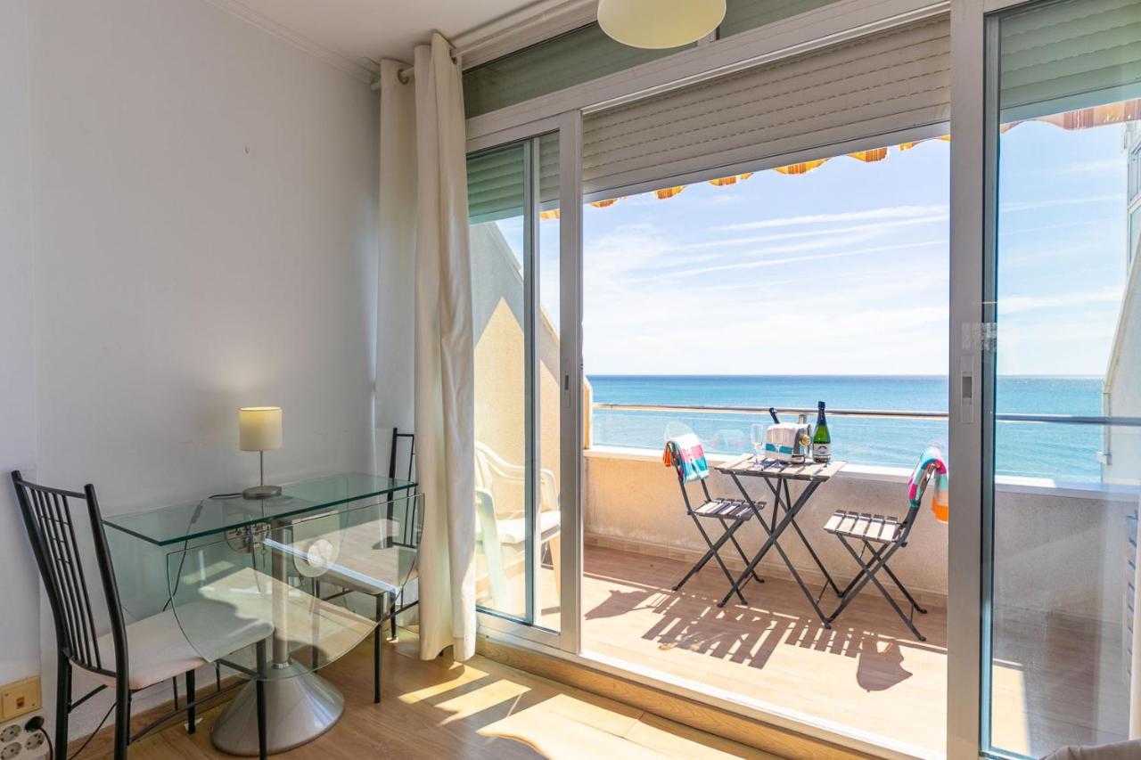 Apartamento El Velero Primera Linea Playa Apartment