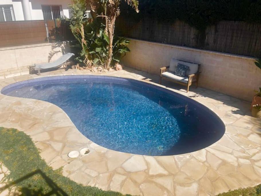 Сasa de vacaciones Townhouse, Private Pool Garden And Sea Views Torremolinos