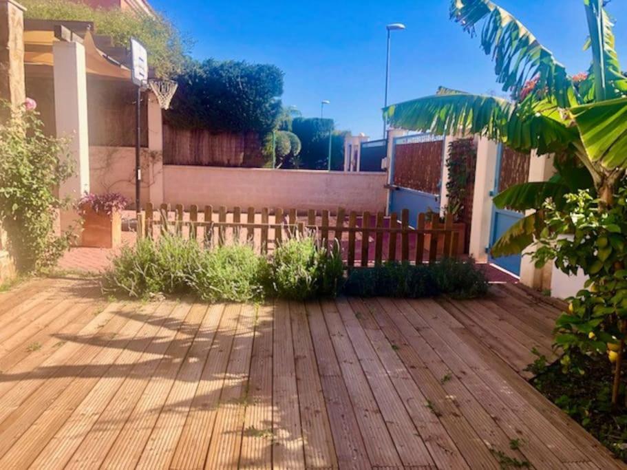 Townhouse, Private Pool Garden And Sea Views Сasa de vacaciones Torremolinos