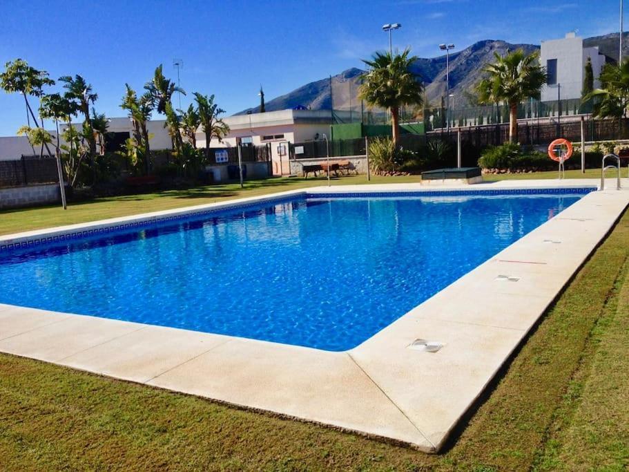 Сasa de vacaciones Townhouse, Private Pool Garden And Sea Views *