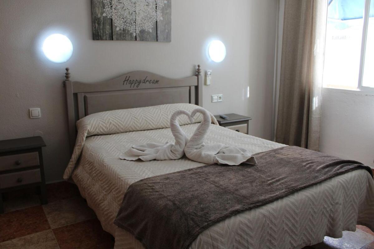Virgen Del Rocio Guest house *