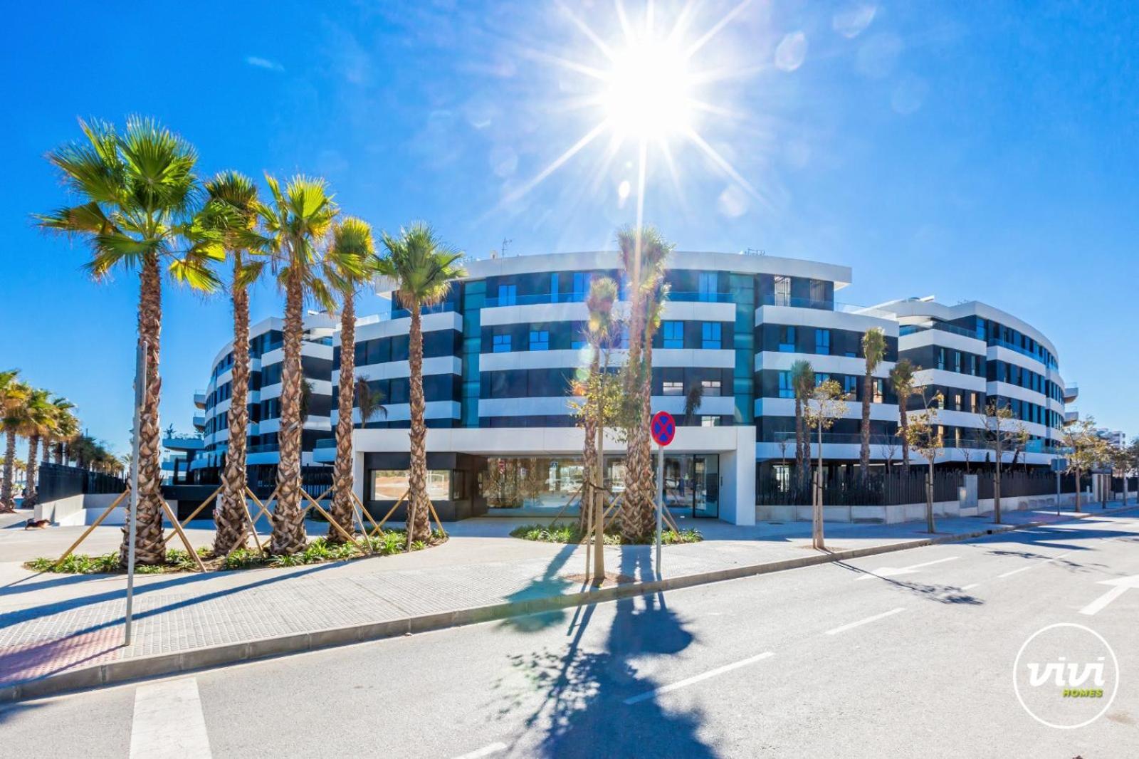 Vivi Homes - Galatea Pool, Gym, Sauna & Torremolinos