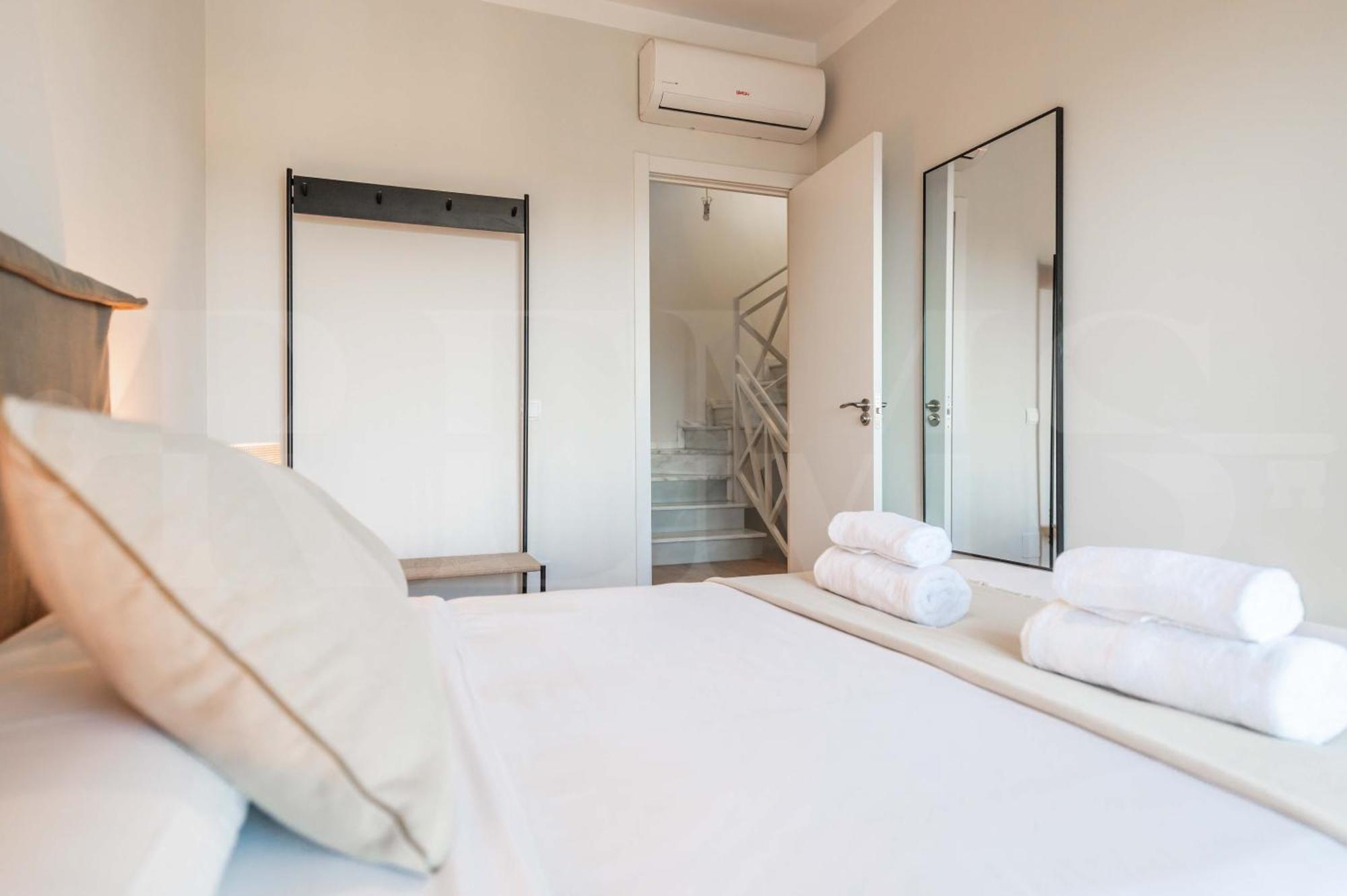 Villa Premium With Private Pool & Garden By Rems