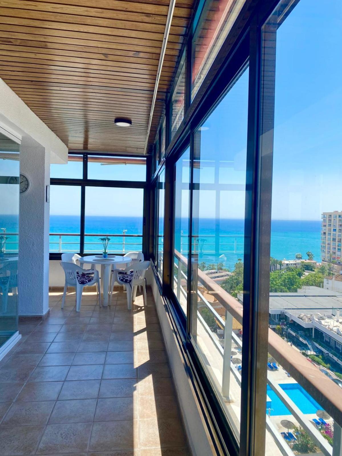 La Nogalera Views Apartment Torremolinos