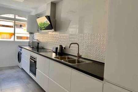 Torremolinos, Parking Gratis Y Terraza Apartment *