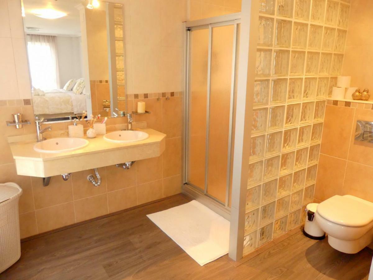 Duplex La Carihuela 1ª Linea De Playa Costa Del Sol Appartement Torremolinos
