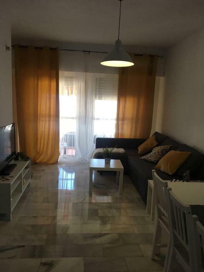En Urbanizacion Sin Piscina Apartment Torremolinos