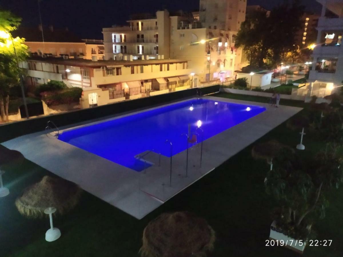 Carihuela Playa Nidos 1 Appartement *
