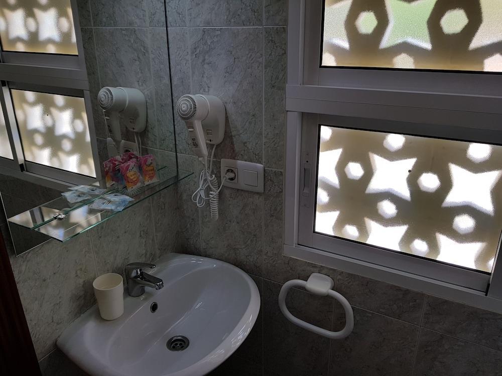 Fan Flat Apartment *