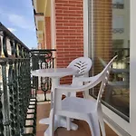 Apartamentos Leonor Carihuela