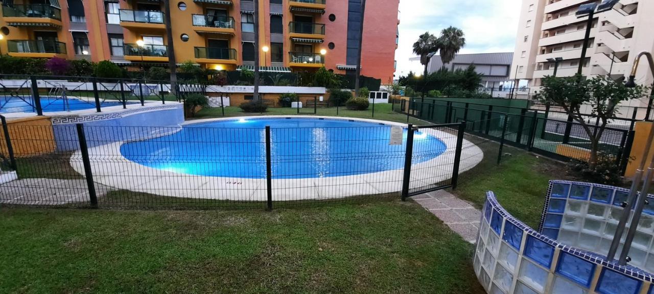 Impresionante Primera Linea De Playa, Bajondillo Apartamento Torremolinos