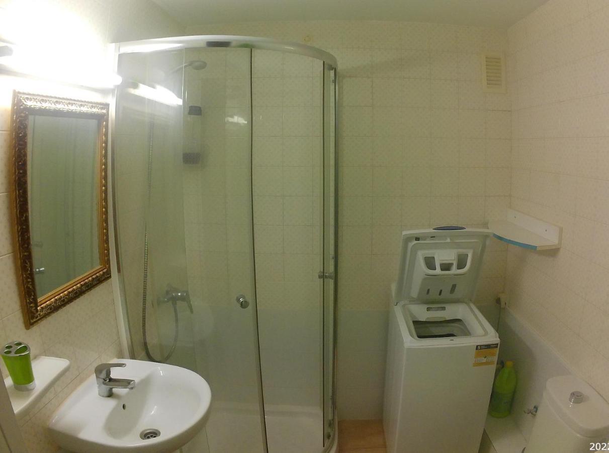 Holidays2torremolinos In Loma Del Colegial Close To Center With Pool, Rooftop Terrace Apartamento Torremolinos