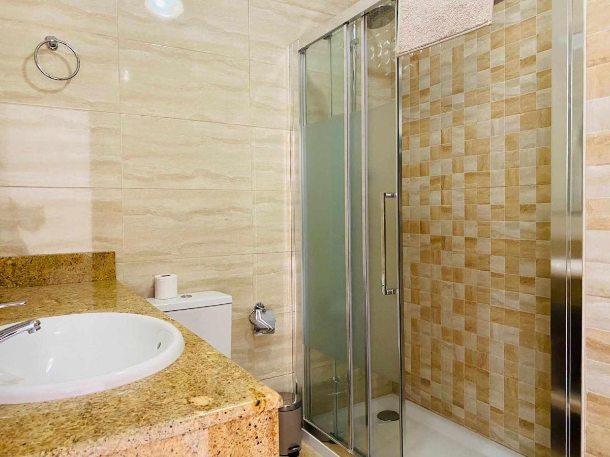 Bonita Casa Centrica Con Piscina & Parking Appartement