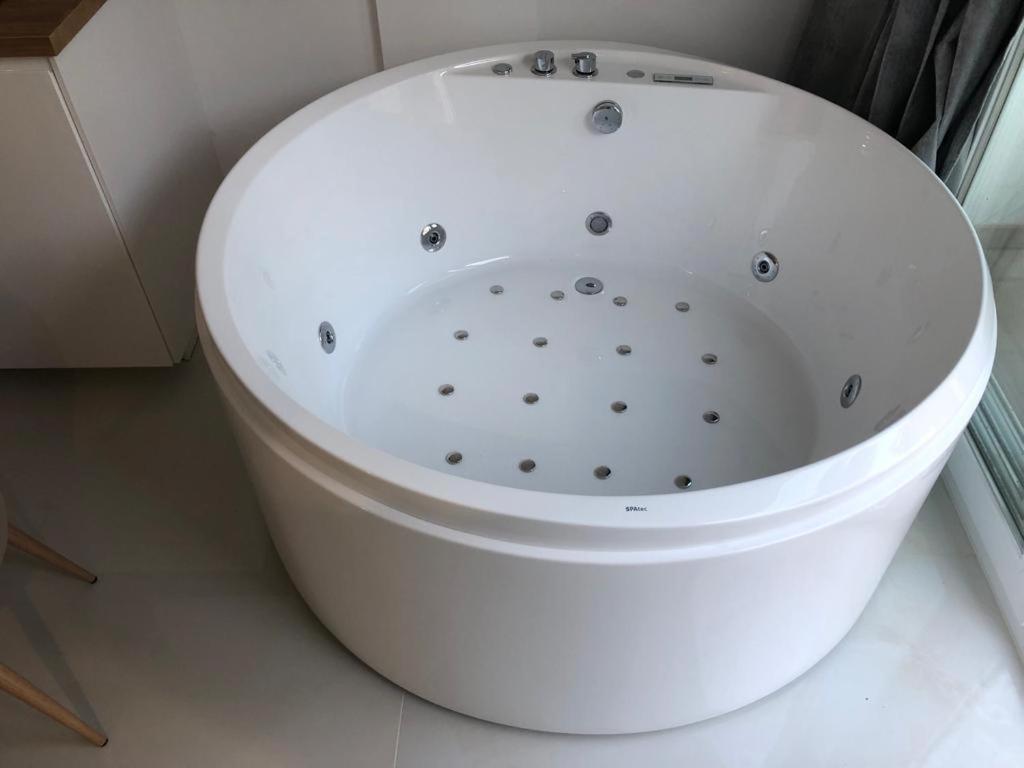 Apartment Playamar Con Jacuzzi