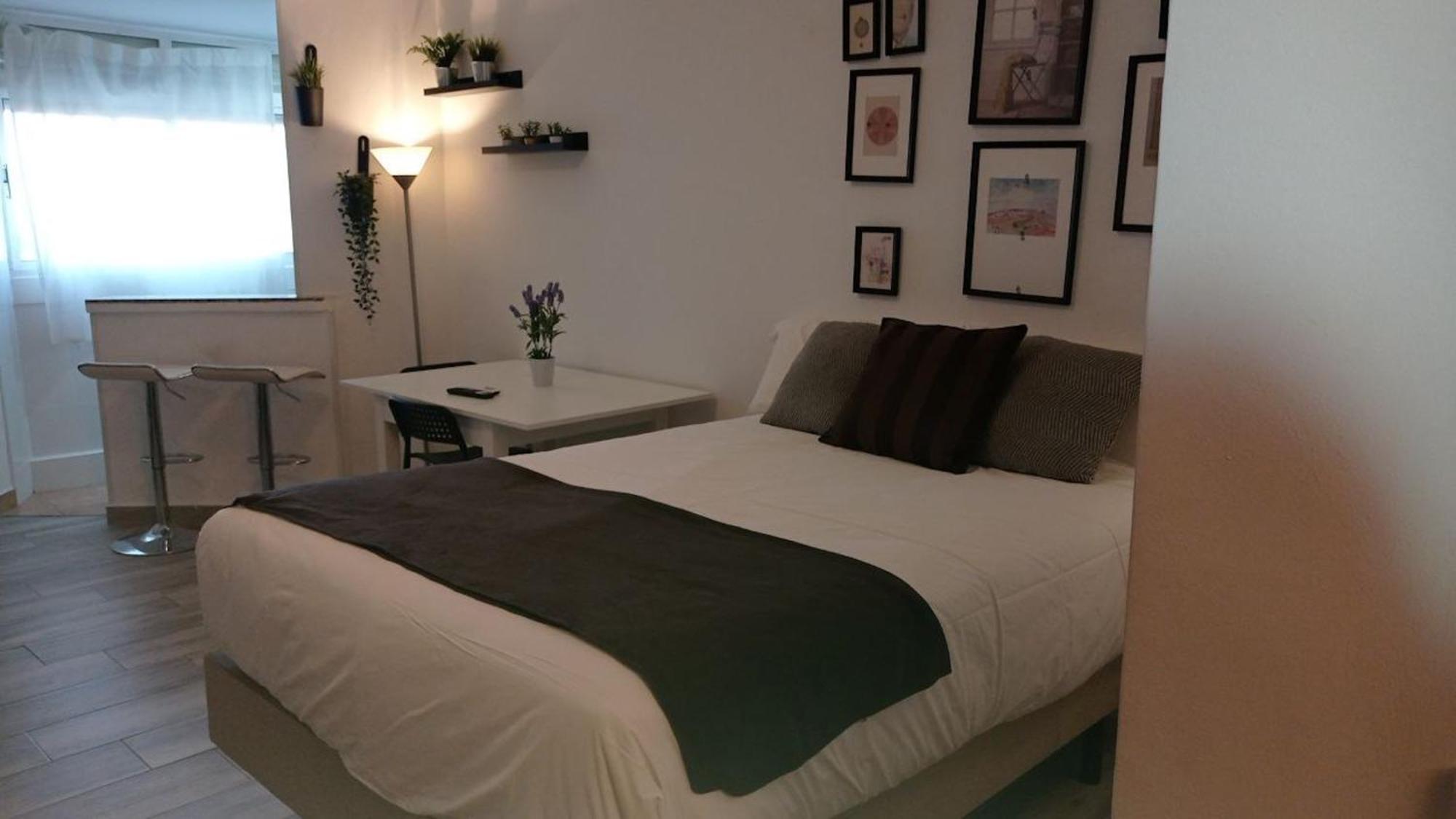 Holidays2torremolinos In Loma Del Colegial Close To Center With Pool, Rooftop Terrace