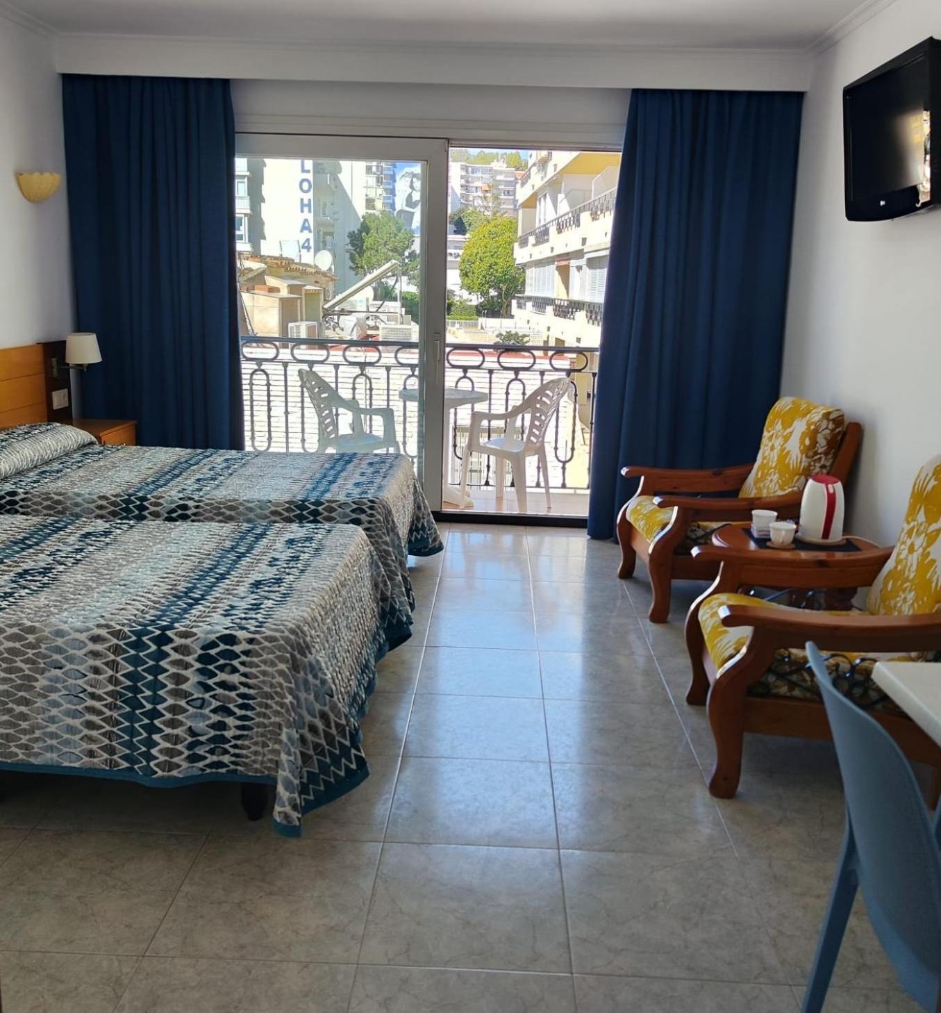 Leonor Carihuela Apartamento *