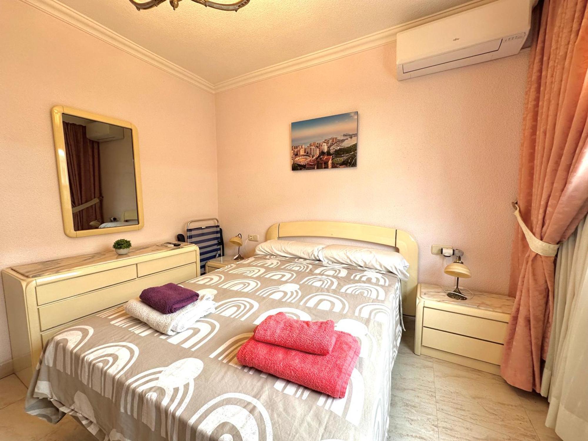 Pepita - 3 - 350 Metros Playa - Piscina Holiday home Torremolinos