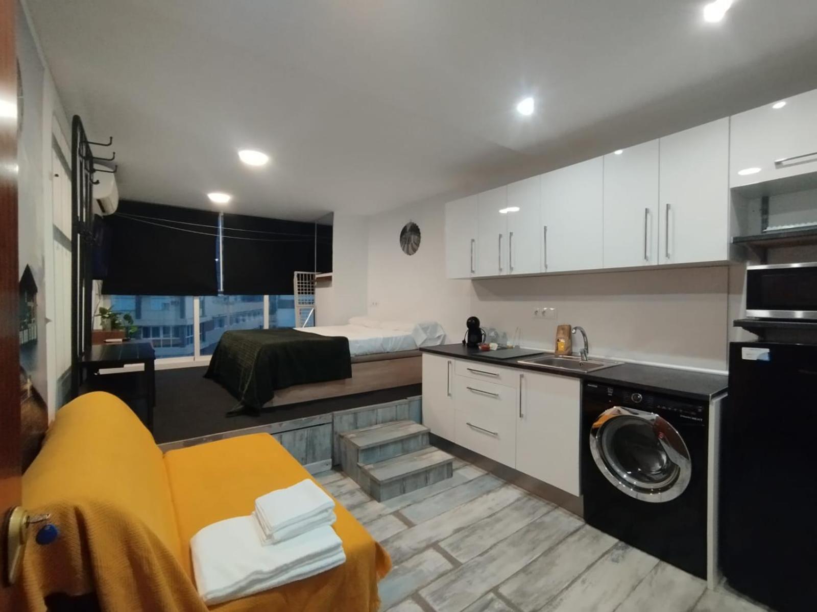 Apartment Playamar Estudio 2 Huesped 40m Playa Parking Wi-fi Torremolinos