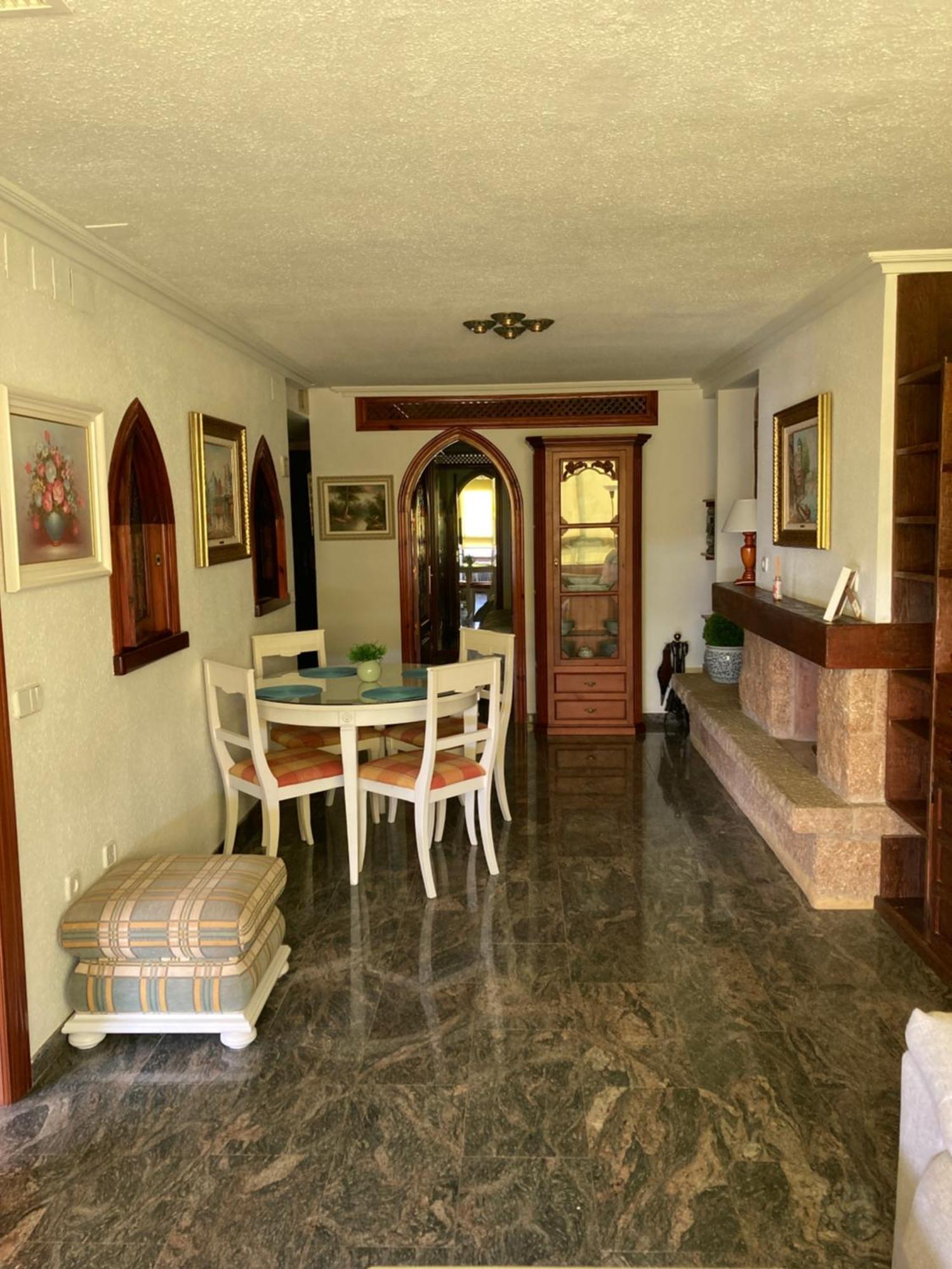 Apartamento En La Nogalera *