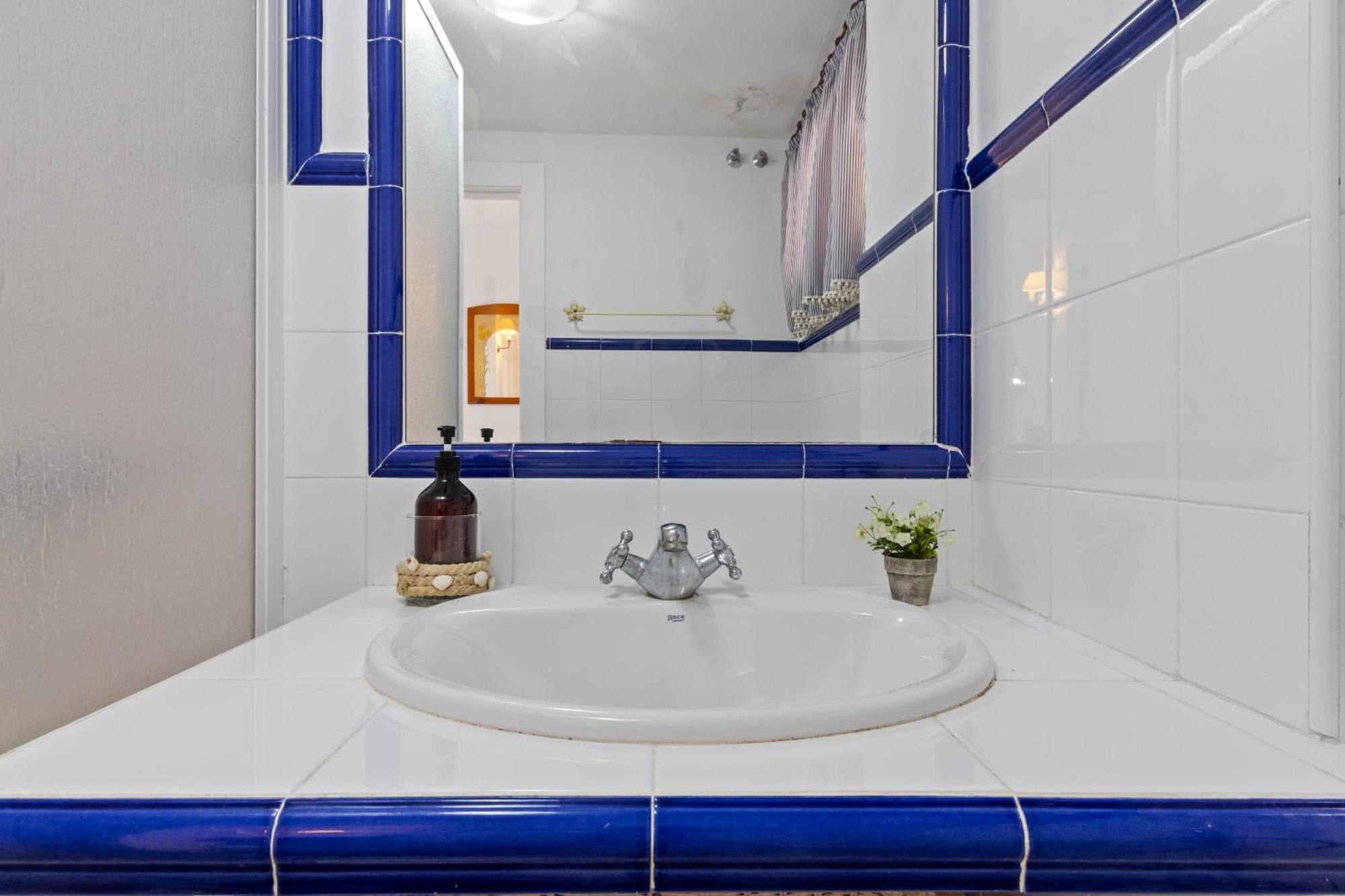 Erisa 52 By Ivi Real Estate