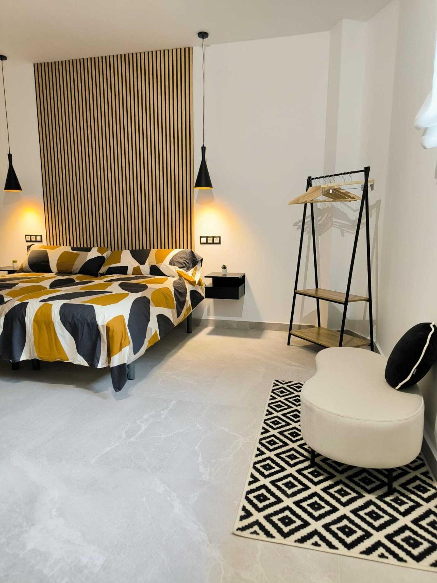 Aparthotel Gibralfaro Apolo Torremolinos