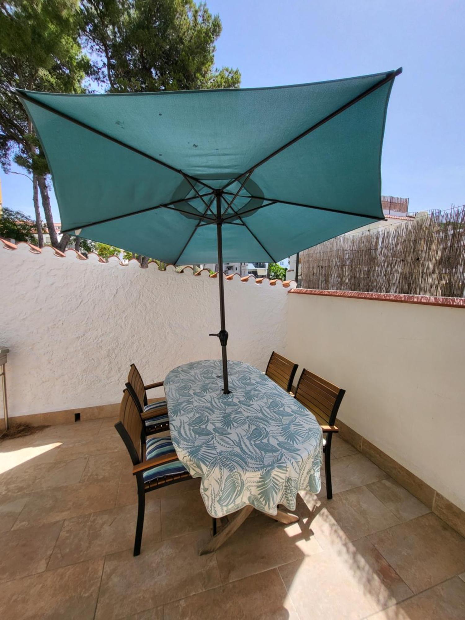 Apartamento Adosado Con Encanto -130 M2 Y Wifi-