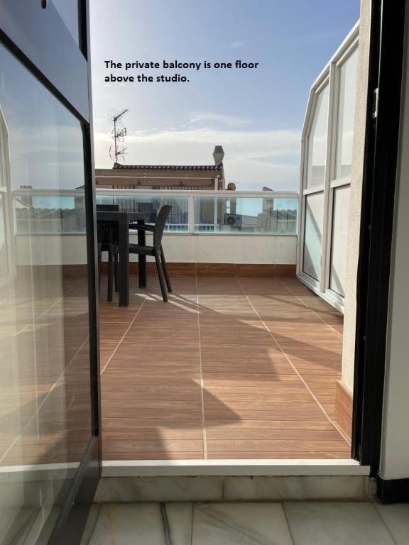 Sunsands Estudio Vista Interior 2ºb Playa76 Carihuela Torremolinos