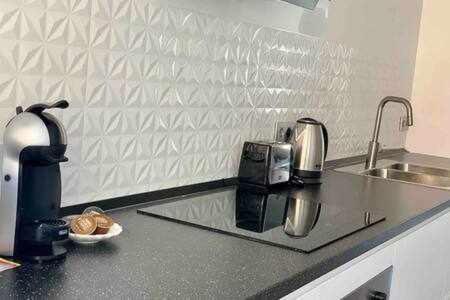 Torremolinos, Parking Gratis Y Terraza Apartment
