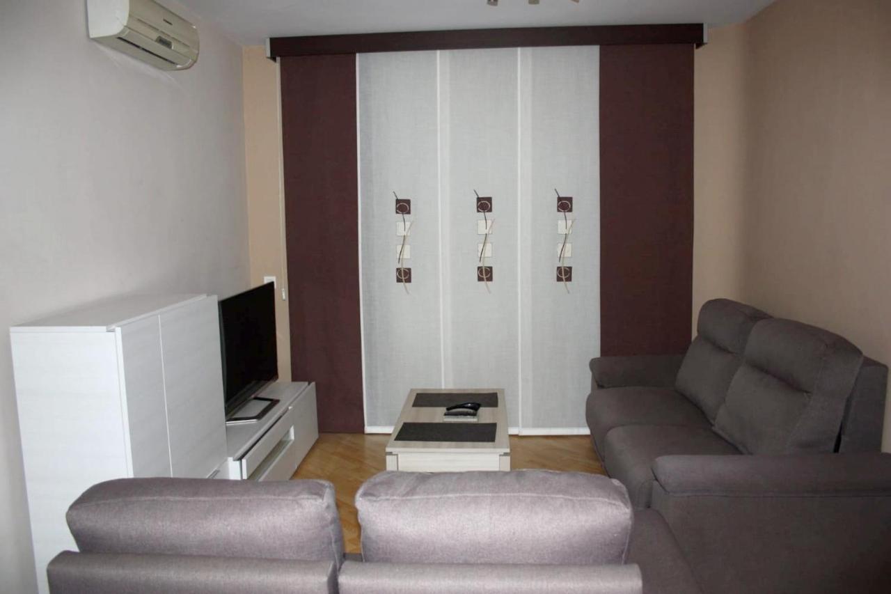 Paseo Maritimo Apartment