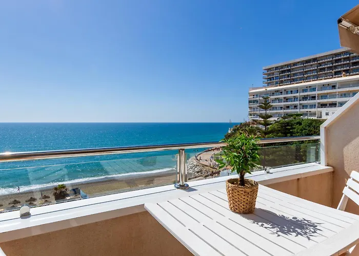 Roca Chica - Parking - Frente Playa - Terraza - Wifi - Bajondillo Y Carihuela