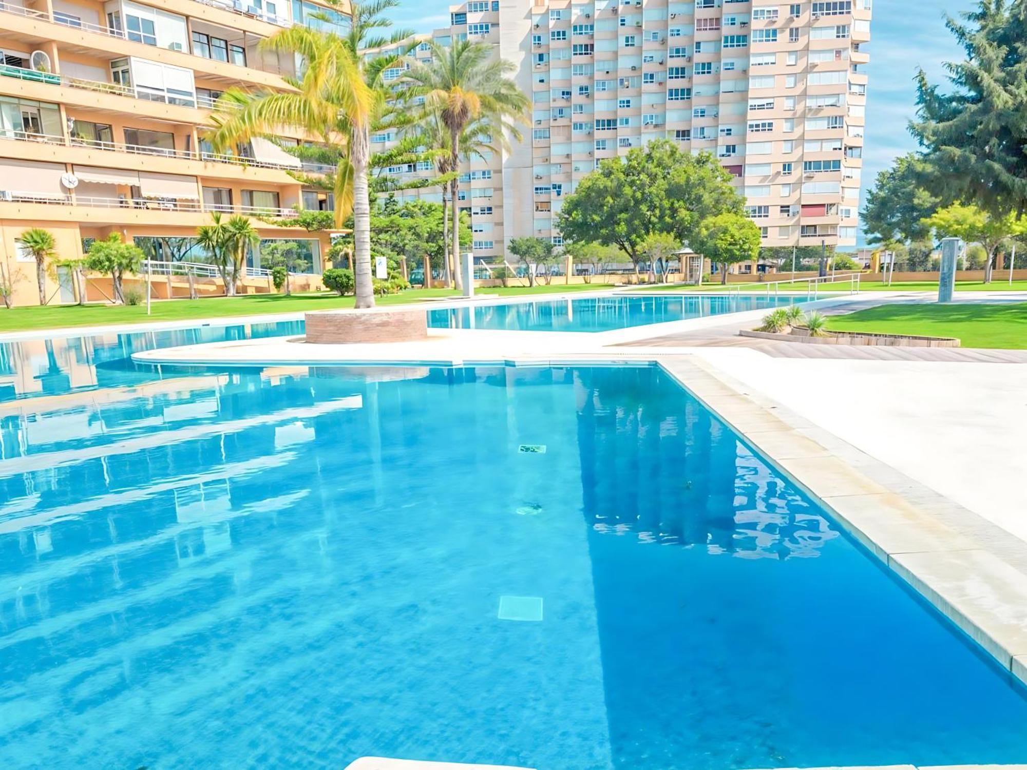 Apartamento Cozy Flat With Sea Views La Torre *