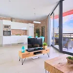 Balcon Al Mar Apartment Direct Access To The Beach
