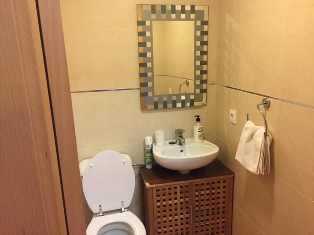 Two Bedroom Apartment In Spain Appartement *