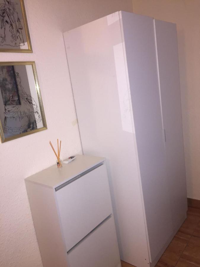 Two Bedroom Apartment In Spain *