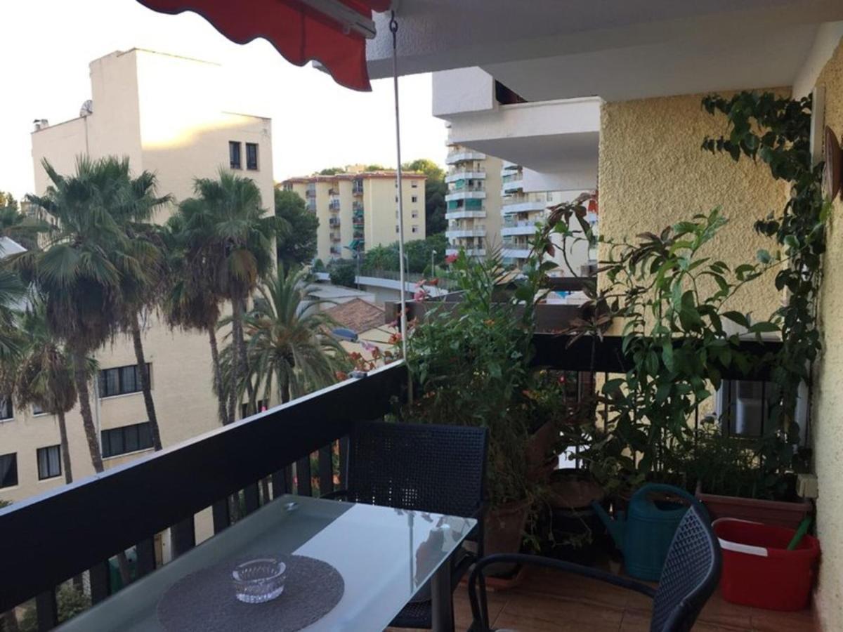 Two Bedroom Apartment In Spain *