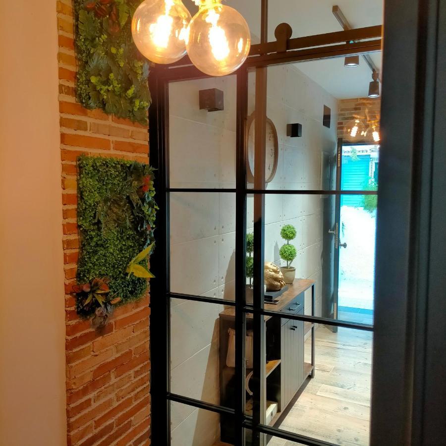 Carihuela Playa. Plaza Del Remo. Exclusivo Al Lado Del Mar. Apartamento *