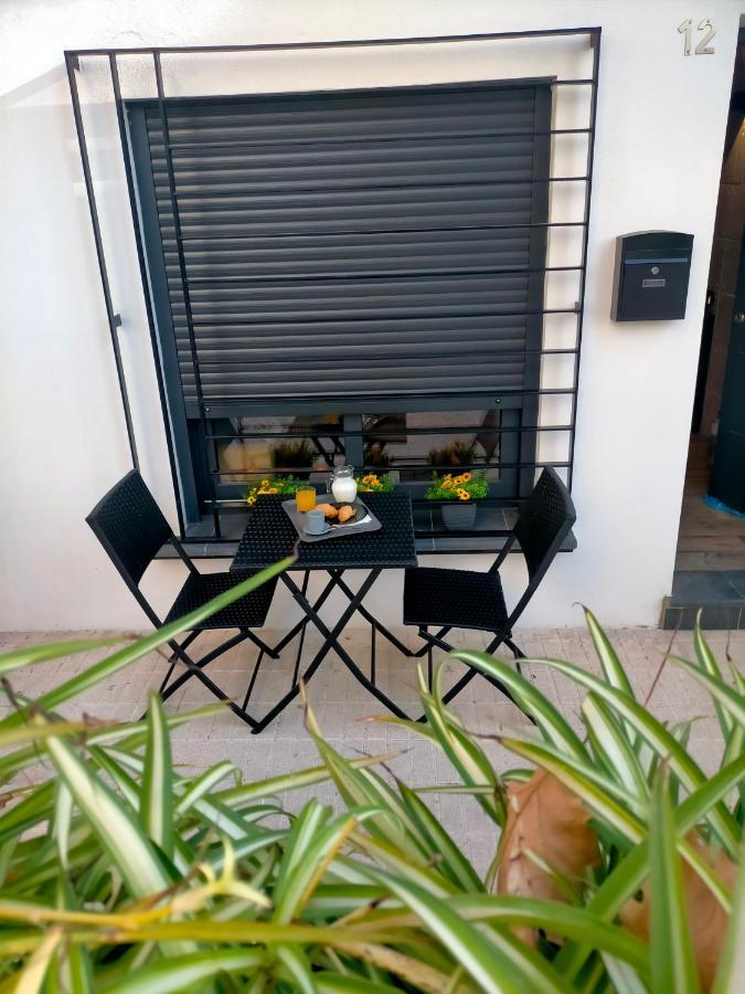 Carihuela Playa. Plaza Del Remo. Exclusivo Al Lado Del Mar. Apartamento Torremolinos